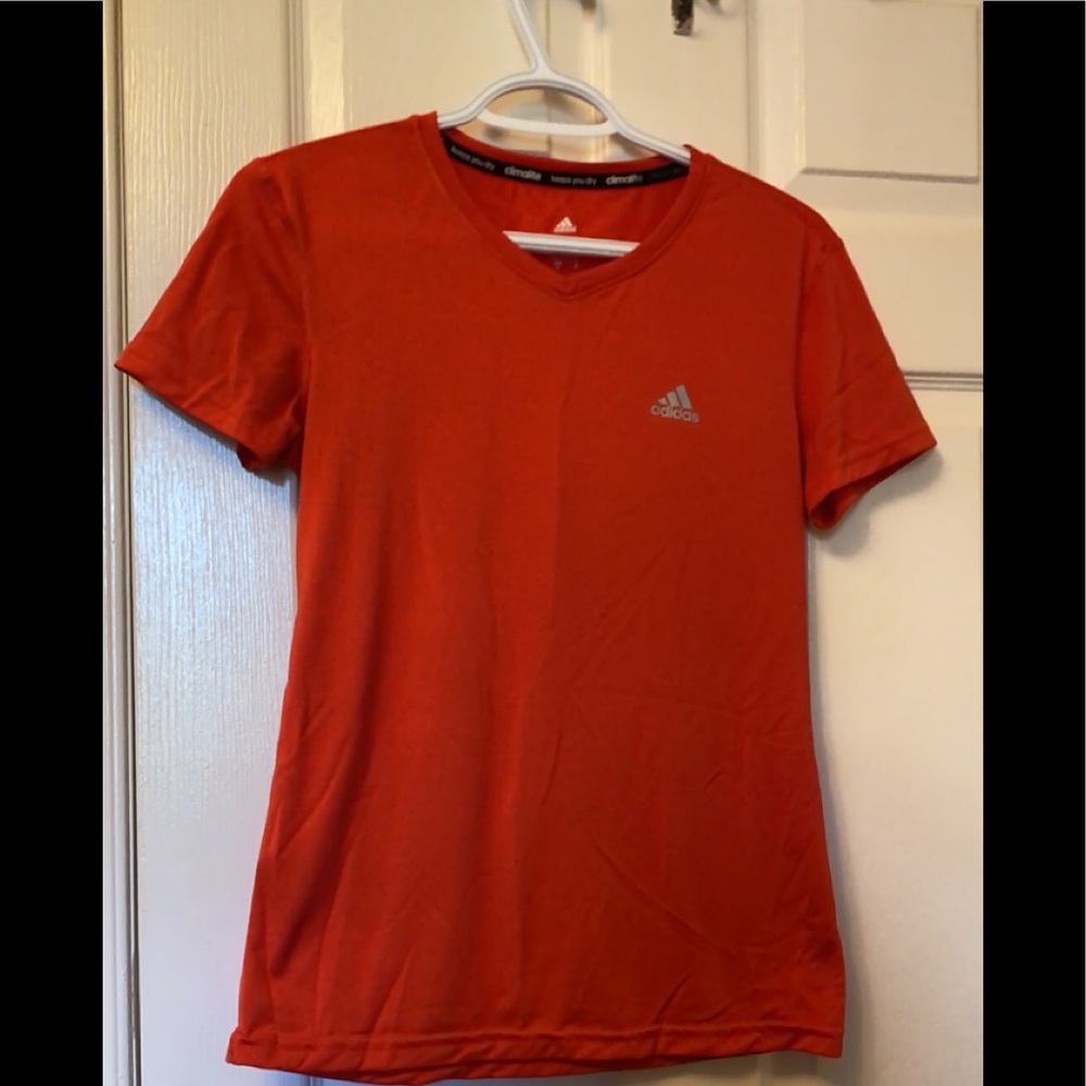 Adidas T-Shirt